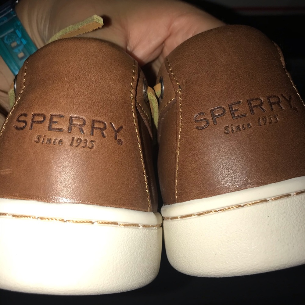 Sperry - Picture 7 of 7